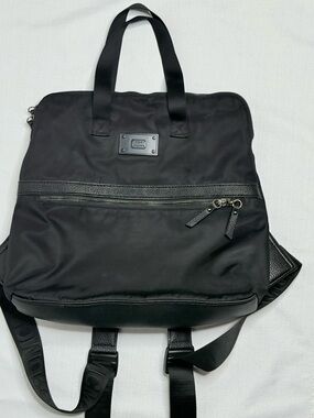 Steve Madden Women’s convertible Two-Way Black backpack